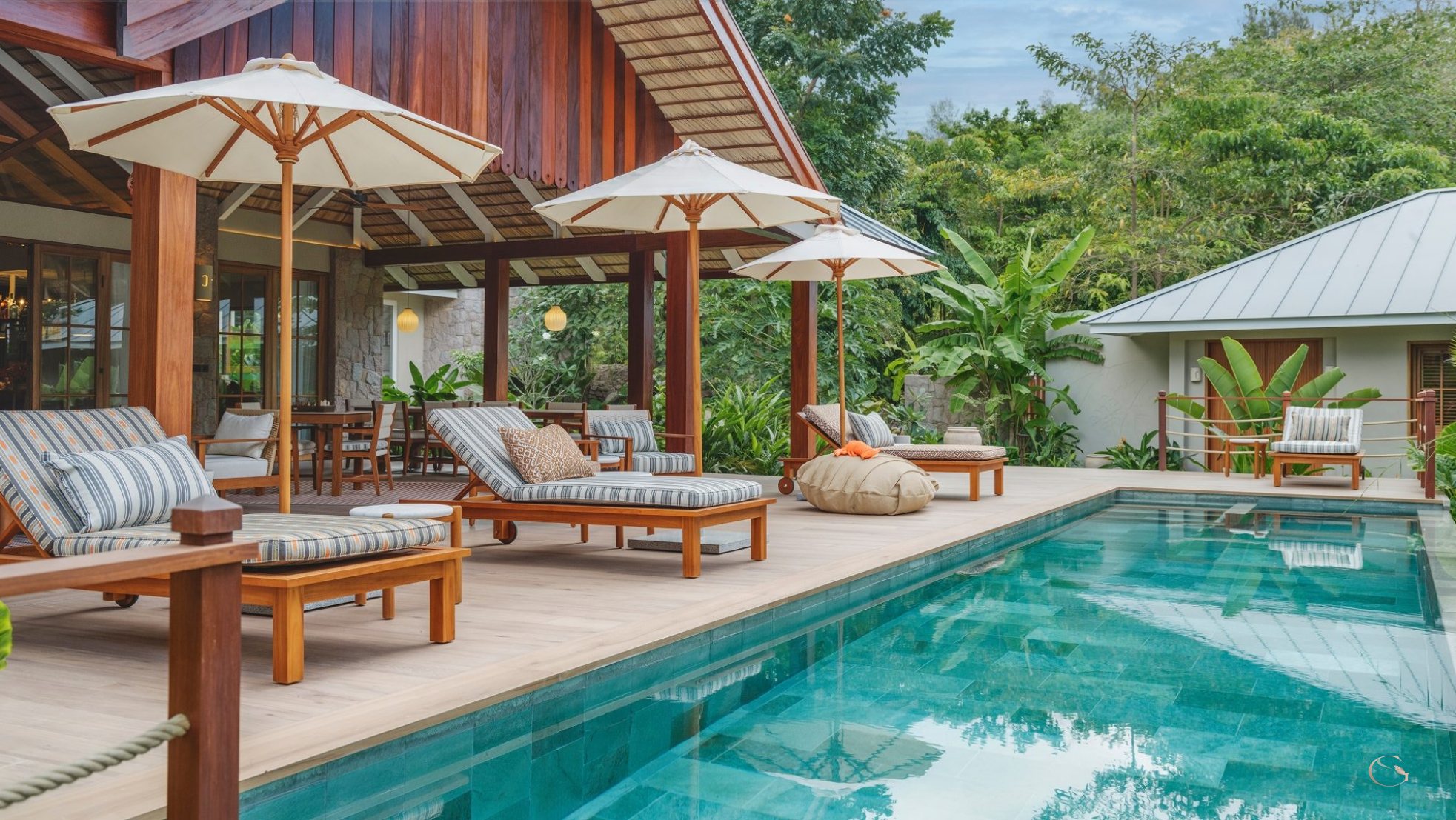 Villa pool and veranda at La Réserve Seychelles LuxurySafariLodges.com